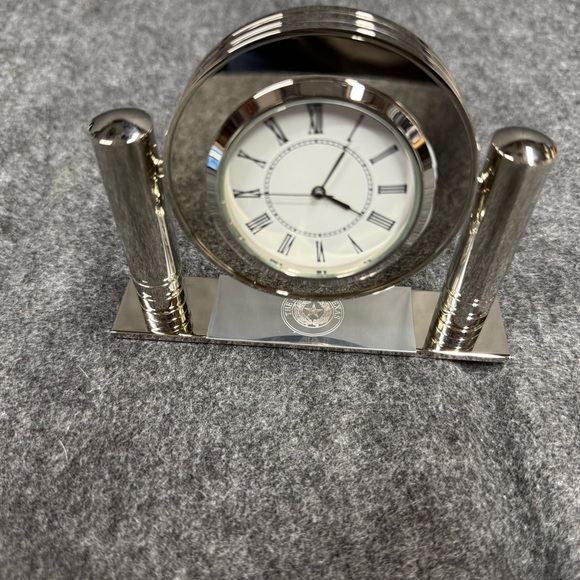 Elegant Silver State of Texas Desk Clock - Picture 2 of 3